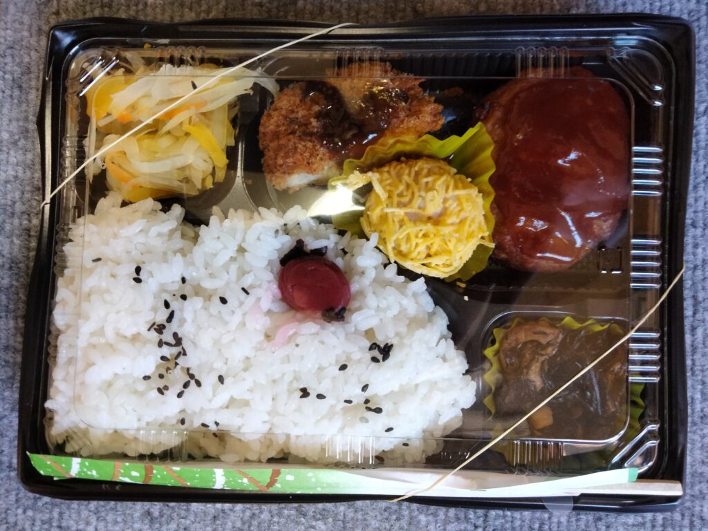 リゾートバイト　弁当