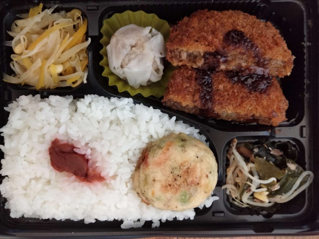 リゾートバイト　弁当　賄